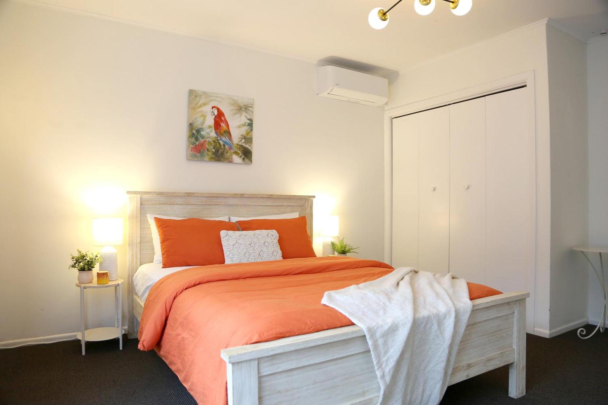 Skyline Haven - Entire Apartment - Free Parking, Espresso, Netflix - 15M To Cbd, Stadium, Ferry Wellington Zewnętrze zdjęcie